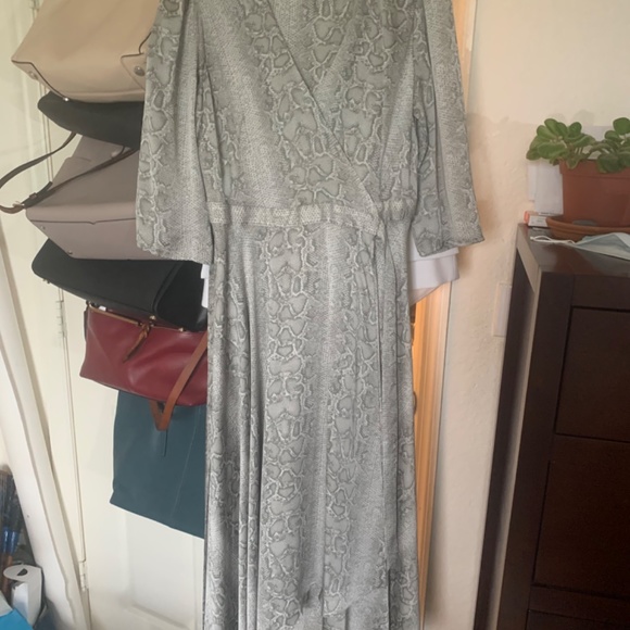 Bcbg top and dress - Picture 2 of 5